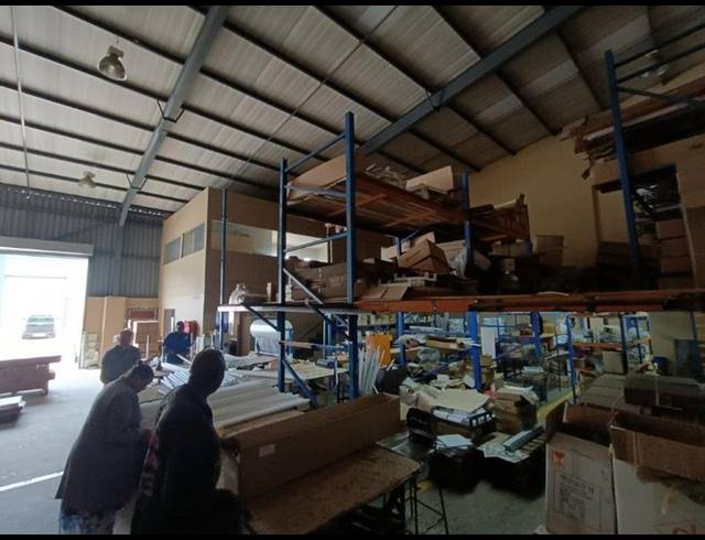 INDUSTRIAL PROPERTY TO RENT IN STORMILL